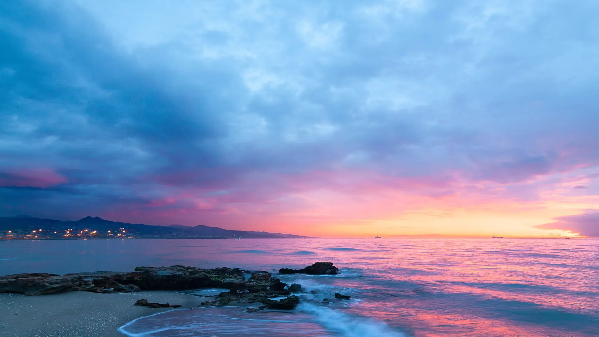 Sunset over the Pacific coast of Costa Rica